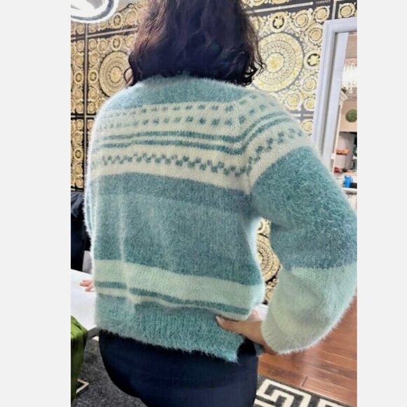 Women's Warm Knitted Sweater in Pastel Colors Handmade - Picture 5 of 11